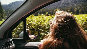 8 výhod, které oceníte, když na letní dovolenou vyrazíte autem