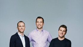 Zakladatelé Airbnb (zleva) Joe Gebbia, Nathan Blecharczyk, Brian Chesky