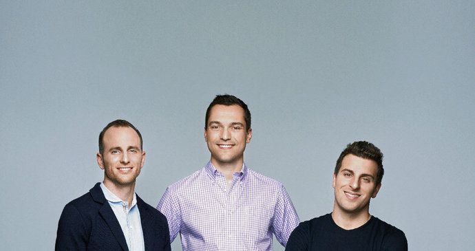 Zakladatelé Airbnb (zleva) Joe Gebbia, Nathan Blecharczyk, Brian Chesky