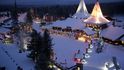 Santova vesnička na polárním kruhu – Rovaniemi, Finsko Santova vesnička na polárním kruhu – Rovaniemi, Finsko