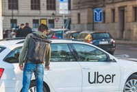 Taxikáře bodl v toxické psychóze střepem do krku! Mladík si odsedí 3,5 roku