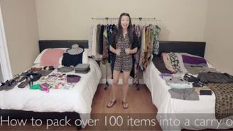 Originální rada na dovolenou: Video, jak se dá zabalit 100 věcí do jedné tašky