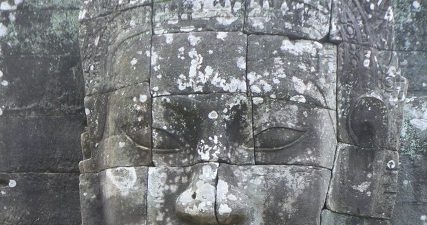 Honza  uprostřed chrámového komplexu Angkor