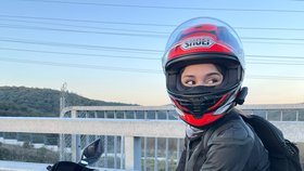 Krásná motorkářka Ceyda Yakova (†22)