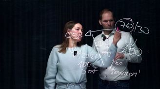 ČEZ je kočkopes a vlastnictví je schizofrenní. Vláda letos zahájí kroky k jeho zestátnění ČEZ je kočkopes a vlastnictví je schizofrenní. Vláda letos zahájí kroky k jeho zestátnění