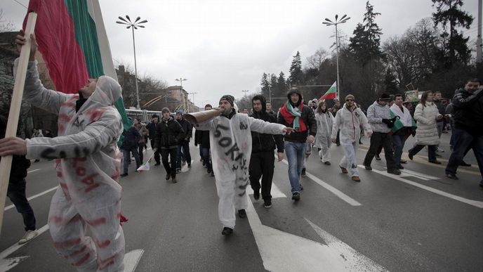 Protesty proti cenám elektřiny od ČEZ v Bulharsku