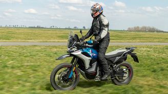 Mototest CFMOTO 800MT-X: Ještě více dobrodružství Mototest CFMOTO 800MT-X: Ještě více dobrodružství
