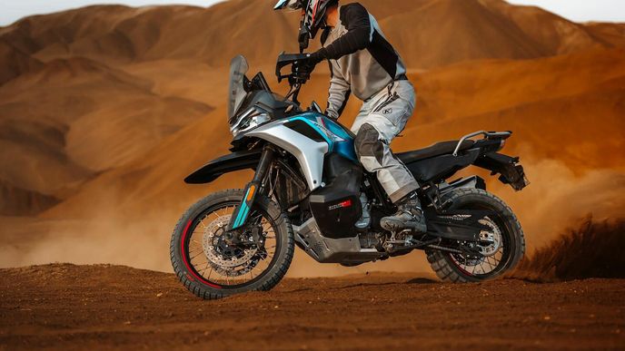 CFMOTO 800MT-X CFMOTO 800MT-X