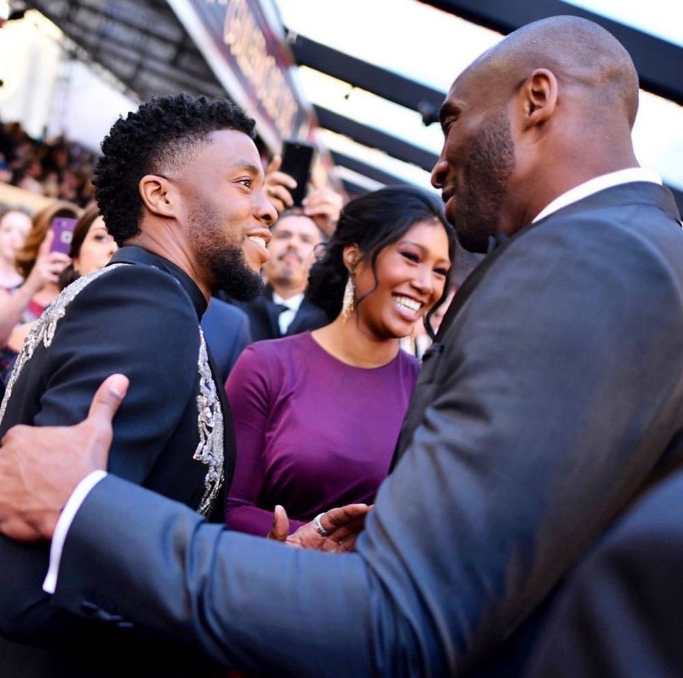 Chadwick Boseman byl v šoku ze smrti NBA legendy Kobeho Bryanta - tyto fotky sdílel jako vzpomínku na něj