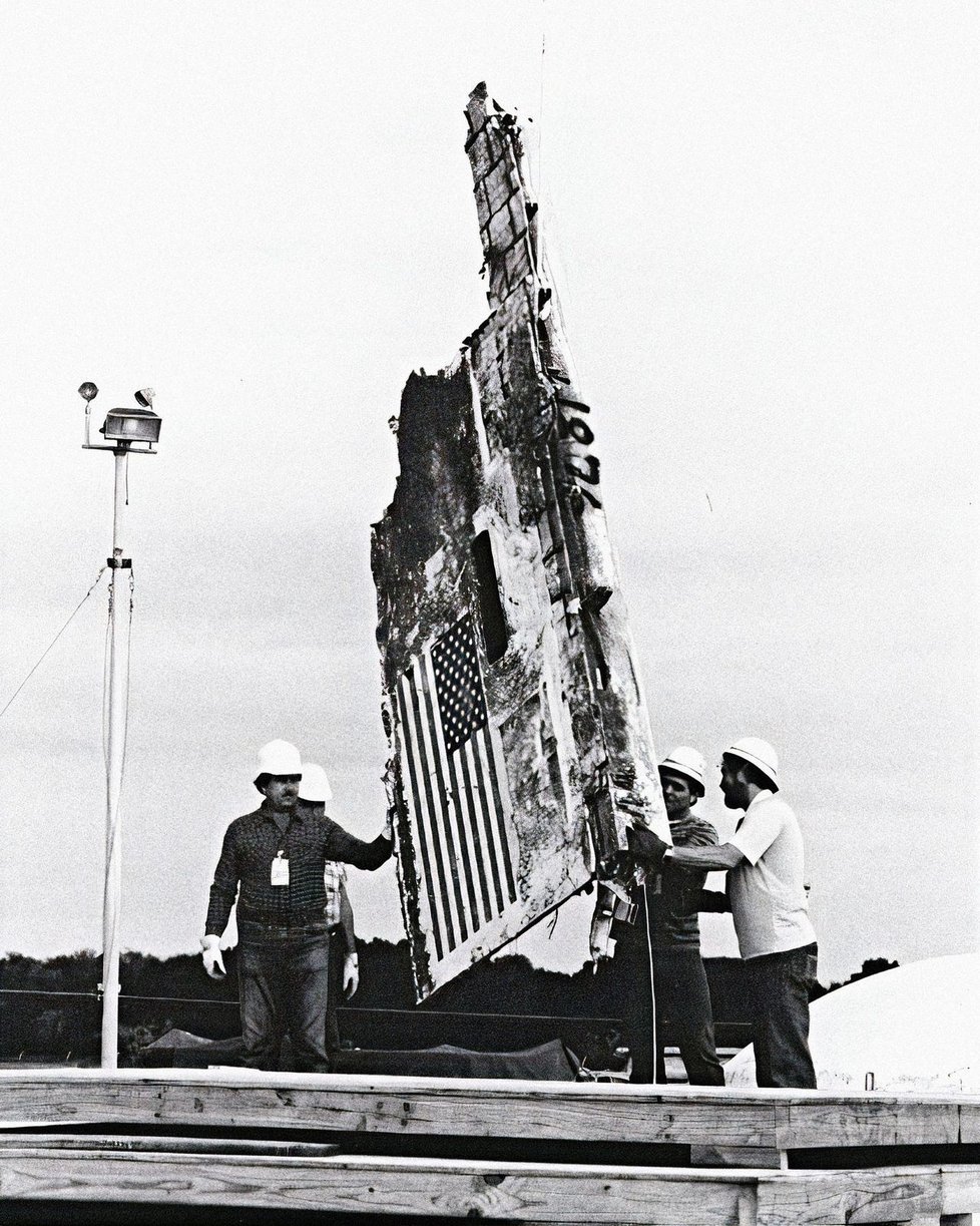 Trosky Challengeru  oceán vydával ještě několik let po havárii.