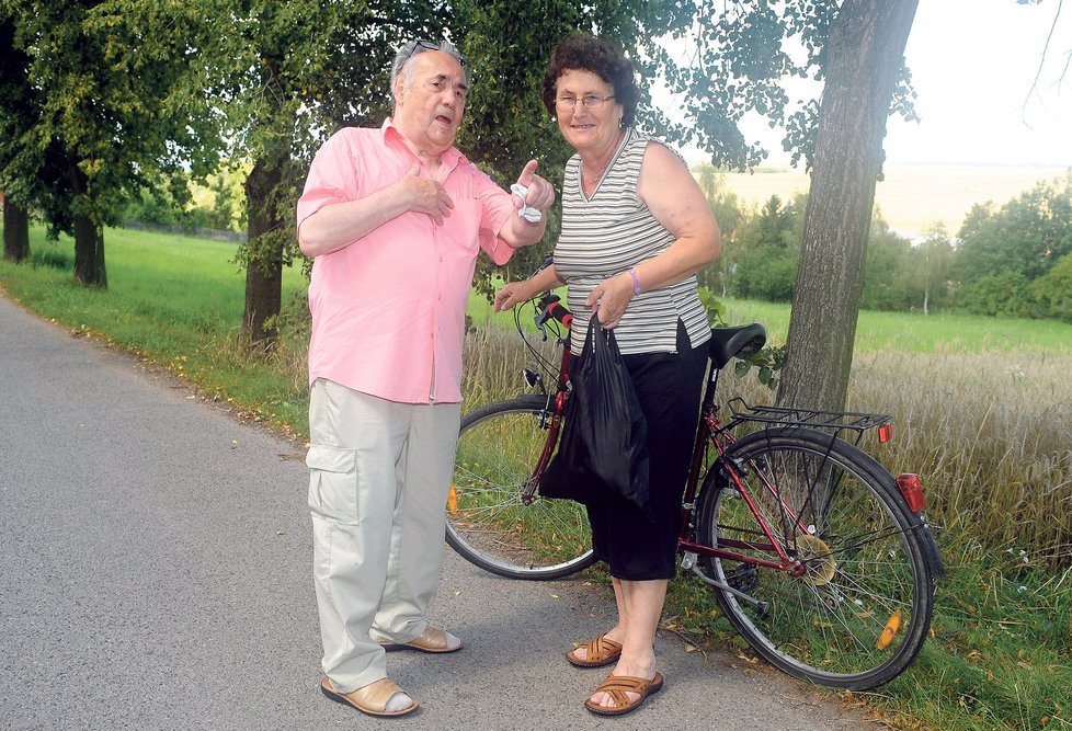 „Paní, já si pamatuju ten záběr, jak v seriálu jedete s kočárkem a v něm máte dcerku. Vy jste se ale vůbec nezměnila!!!“