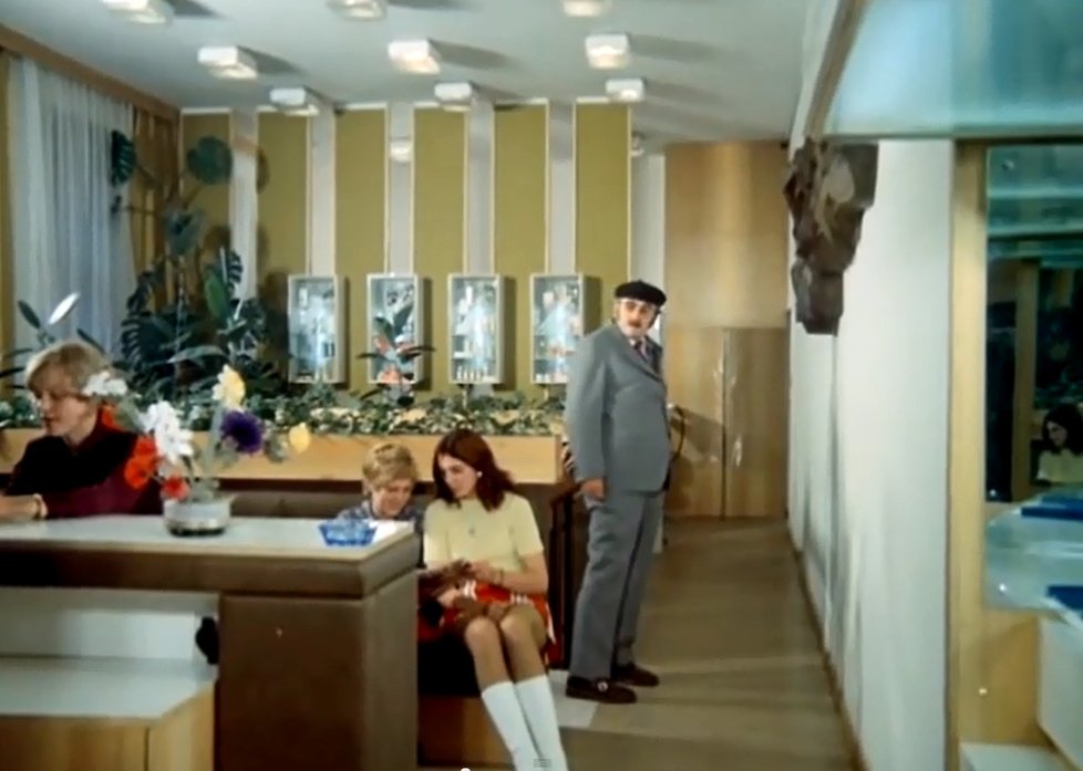 Kadeřnický salon v Chalupářích (1975)