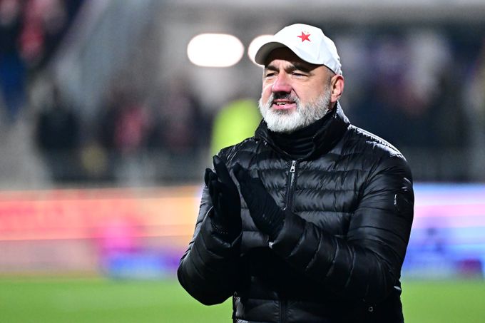 Trpišovský běsnil kvůli rozhodčímu: Provod nepadá jen tak. Co červená pro Oscara? Trpišovský běsnil kvůli rozhodčímu: Provod nepadá jen tak. Co červená pro Oscara?