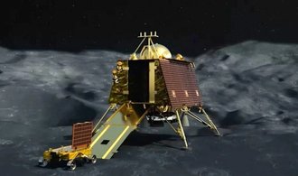 Indům se nedaří spojit s přistávacím modulem na jižním pólu Měsíce, i tak je mise Čandraján úspěch
