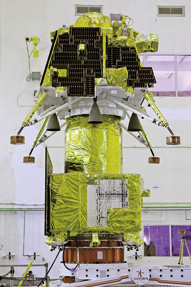 Indická kosmická mise Chandrayaan-3 v přípravné fázi v červnu letošního roku