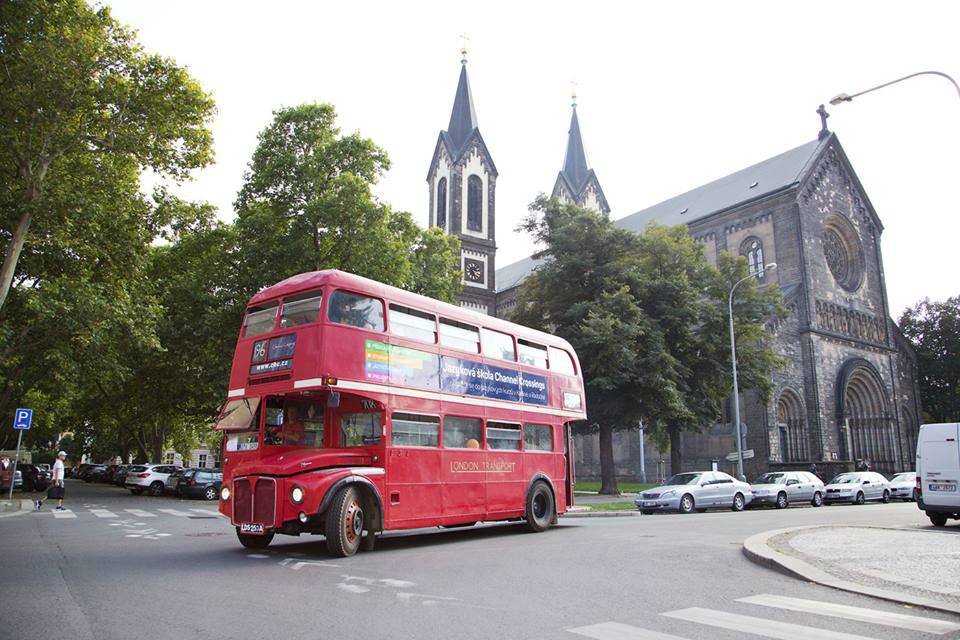 Červený autobus v Praze