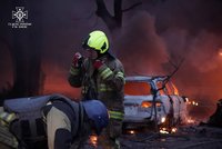 ONLINE: Požár ruské rafinerie u Černého moře. A Ukrajina čelila dalšímu útoku dronů