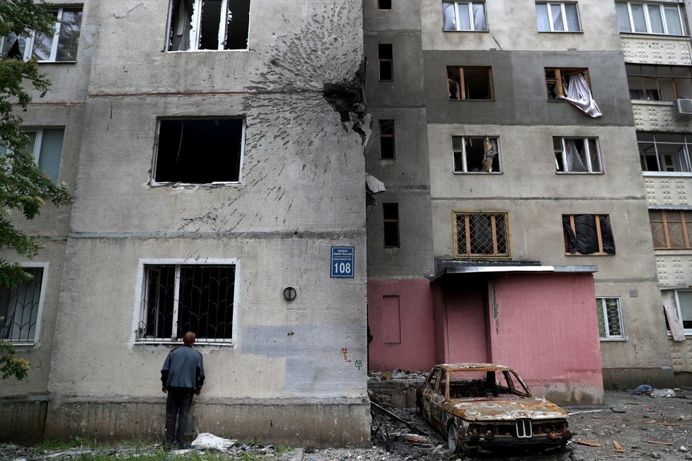 Bombardované sídliště Severnaja Saltyvka, Charkov (26. 5. 2022).