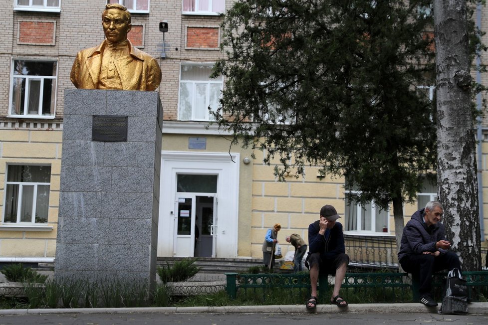 Čekání na humanitární pomoc. Charkov, 26. května 2022.