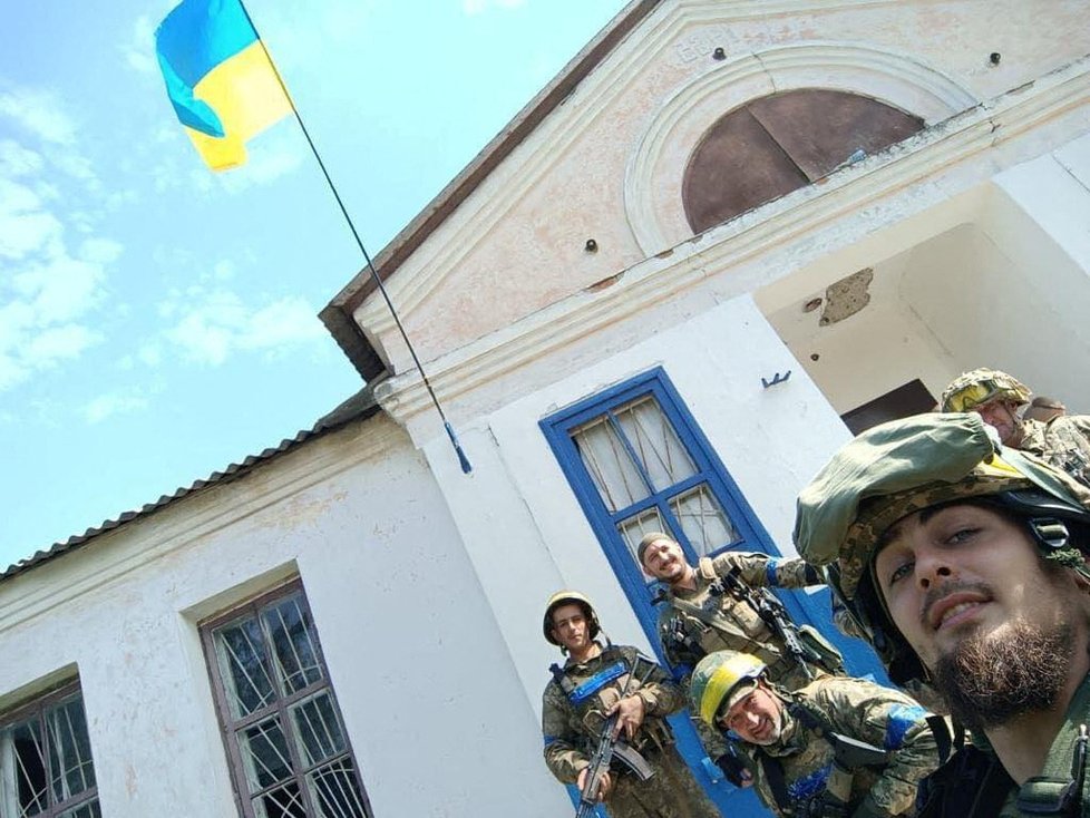 Válka na Ukrajině: Ukrajinci osvobodili Vasylenkove (10.9.2022).