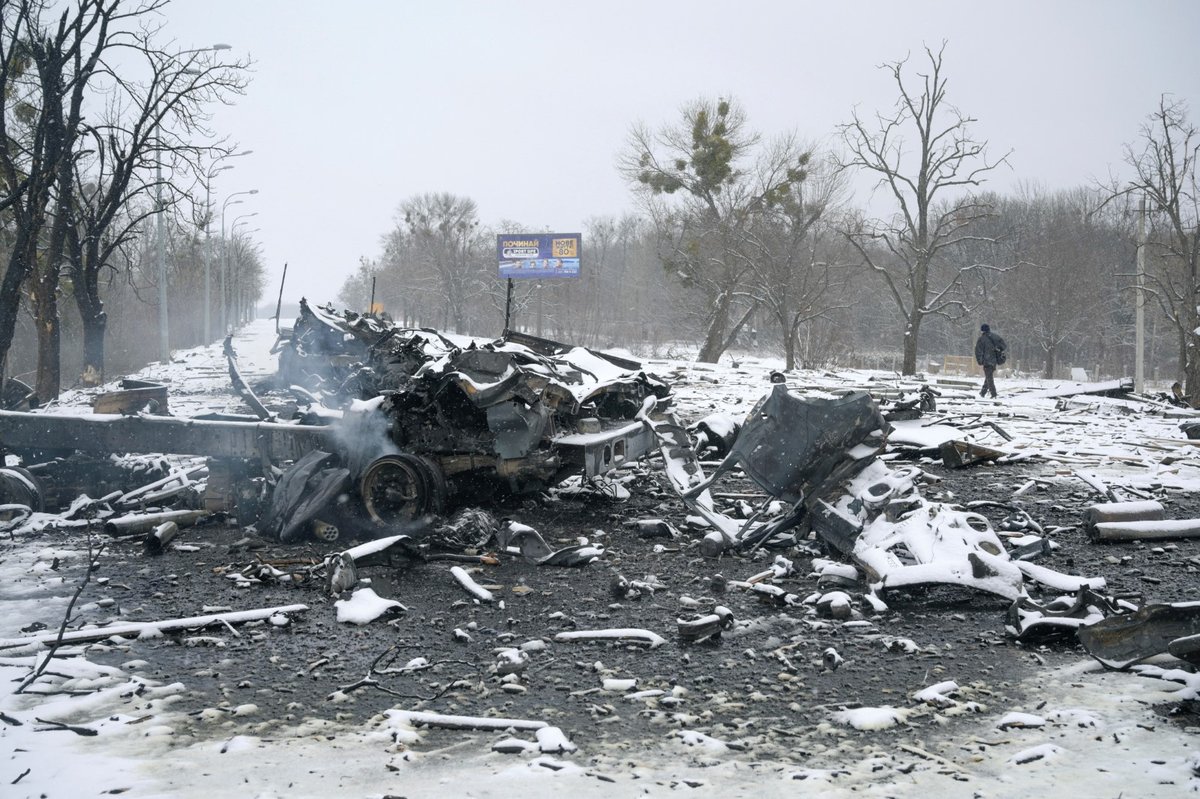 Škody po bojích v Charkově (25.2.2022)