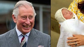 Britský následník trůnu princ Charles je pyšným dvojnásobným dědečkem. Dokonce by chtěl, aby se o něj vnučka Charlotte starala ve stáří.