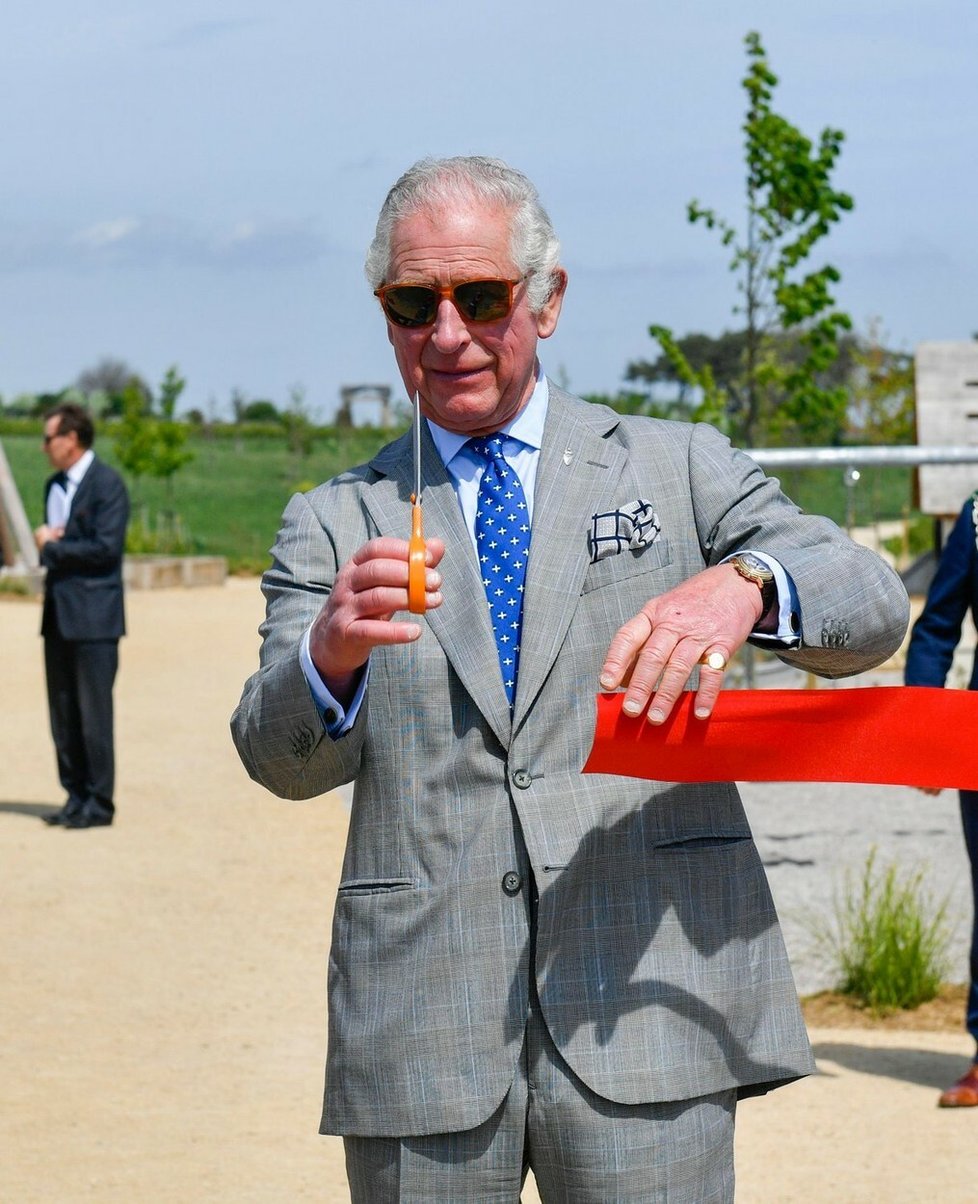 Charles na návštěvě Poundbury