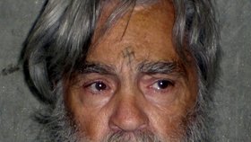 Charles Manson je po smrti.