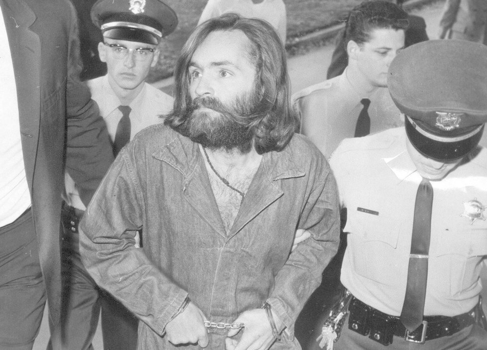 Charles Manson si ve vězení odpykával doživotní trest.