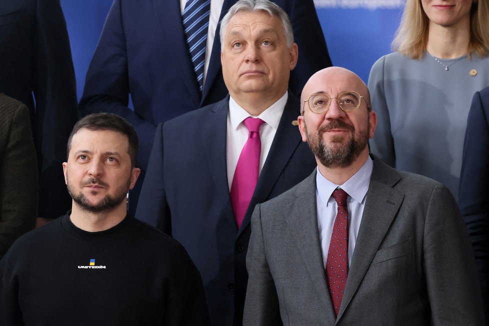 Volodymyr Zelenskyj, Viktor Orbán a Charles Michel v Bruselu (9. 2. 2023)