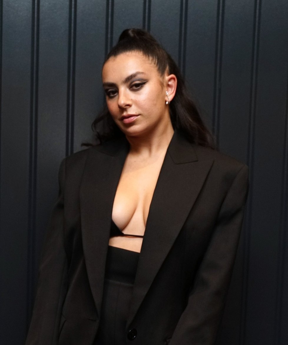 Zpěvačka Charli XCX