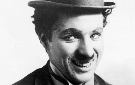 Vedl Charlie Chaplin dvojí život?