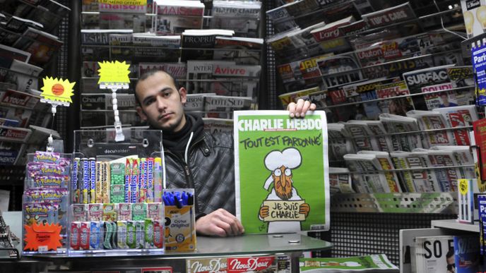 Začněte šetřit, Charlie Hebdo se na eBay prodává za cenu bytu