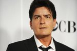 Charlie Sheen zaplatil stovky milionů vyděračům.