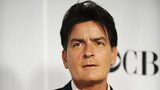 Charlie Sheen se vrátí do seriálu Dva a půl chlapa?!