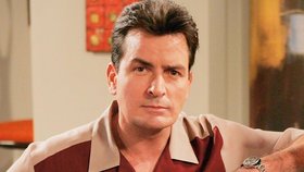 Charlie Sheen (43)