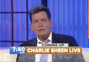 Charlie Sheen v živém vysílání televize NBC potvrdil, že je HIV pozitivní.