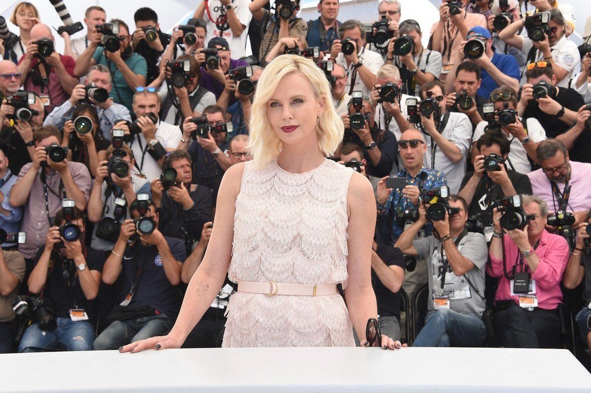 Charlize Theron na festivalu v Cannes