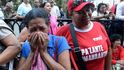 Venezuelané truchlí v ulicích Caracasu