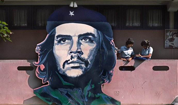 Che Guevara je na Kubě či v Bolívii velmi ctěn