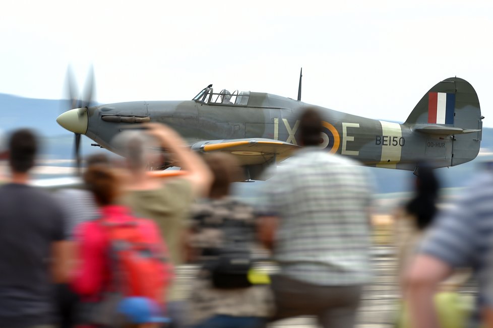 Hawker Hurricane Mk.IV., který na leteckém dni havaroval