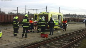 Dva kluci z Brna skákali po vagonech: Jednoho z nich téměř zabil elektrický proud (ilustrační foto)