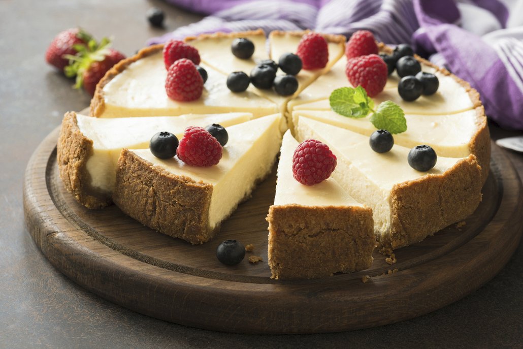 Cheesecake patří k nejoblíbenějším dezertům