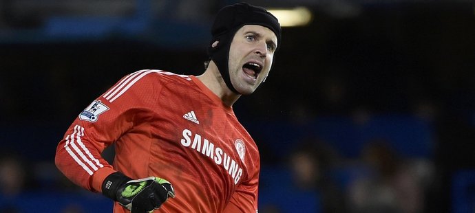 Brankář Chelsea Petr Čech se raduje v zápase proti Newcastlu