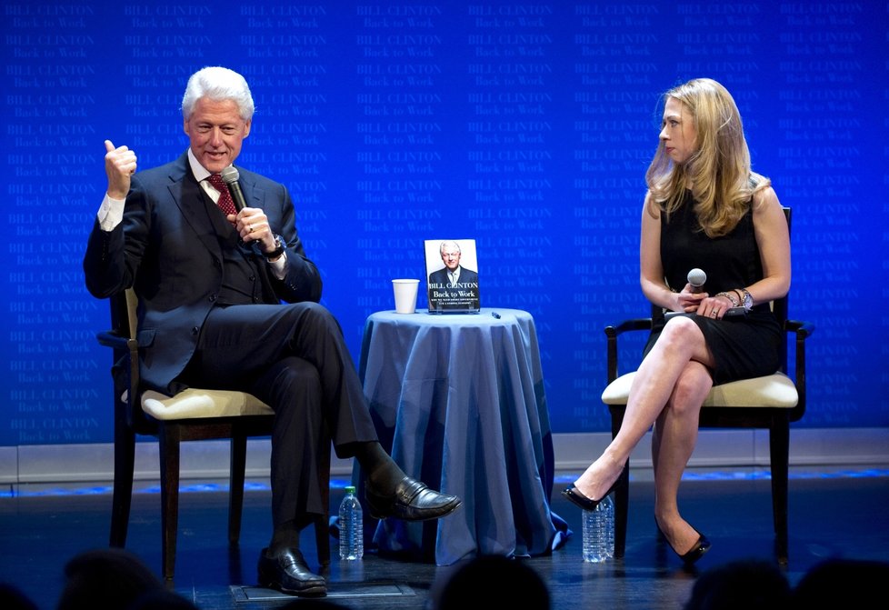 Chelsea s otcem Billem Clintonem