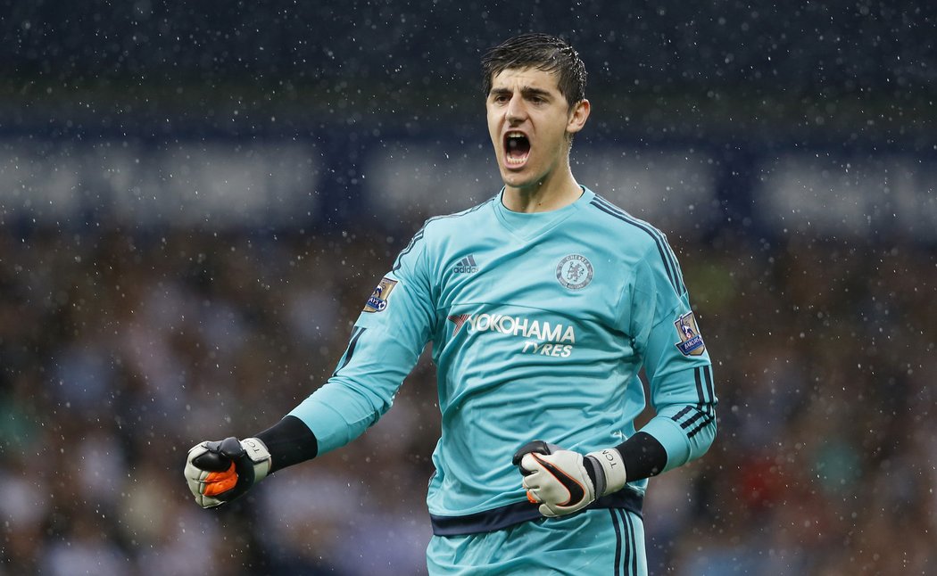 Brankář Chelsea Thibaut Courtois chytil proti WBA penaltu