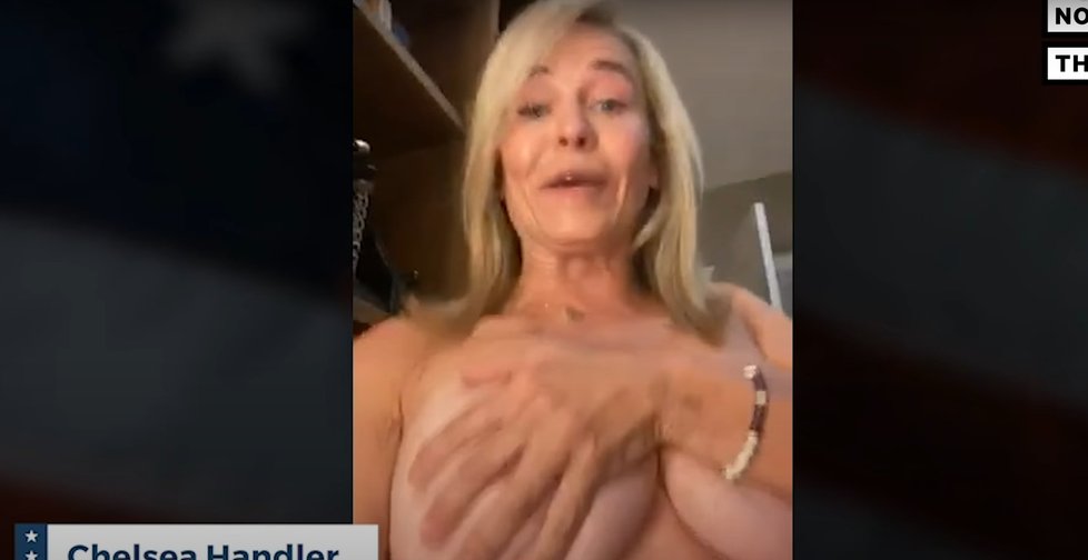 Komička Chelsea Handler nahá v kampani Naked Ballots