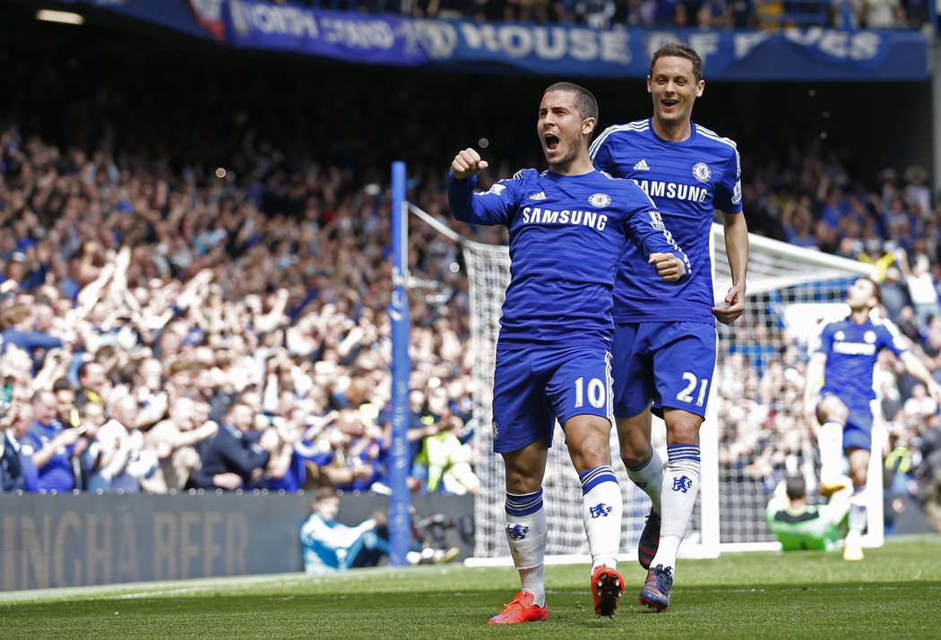 Záložník Chelsea Eden Hazard slaví gól do sítě Crystal Palace