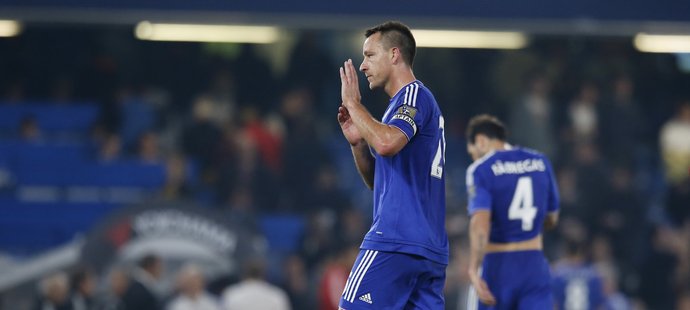 Kapitán Chelsea John Terry se po další prohře omlouvá fanouškům