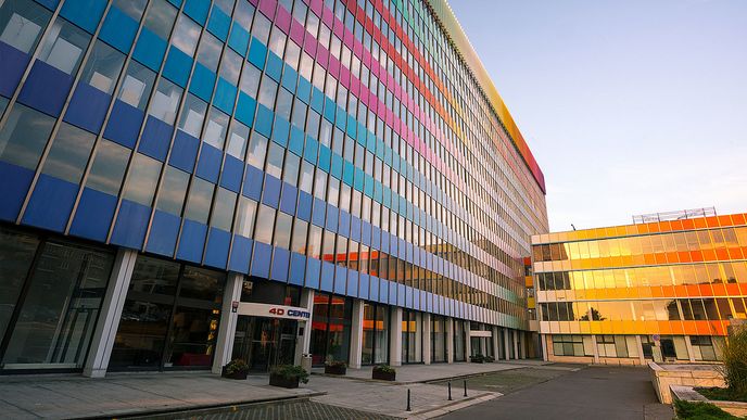 Budova bývalého Chemopolu má jít k zemi. Odborníci vyzývají, aby byla budova prohlášena památkou Budova bývalého Chemopolu má jít k zemi. Odborníci vyzývají, aby byla budova prohlášena památkou